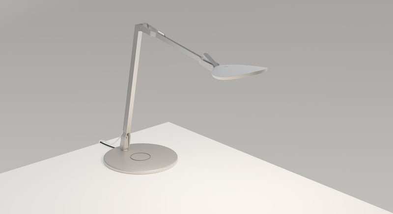 Splitty Reach Desk Lamp with wireless charging Qi base